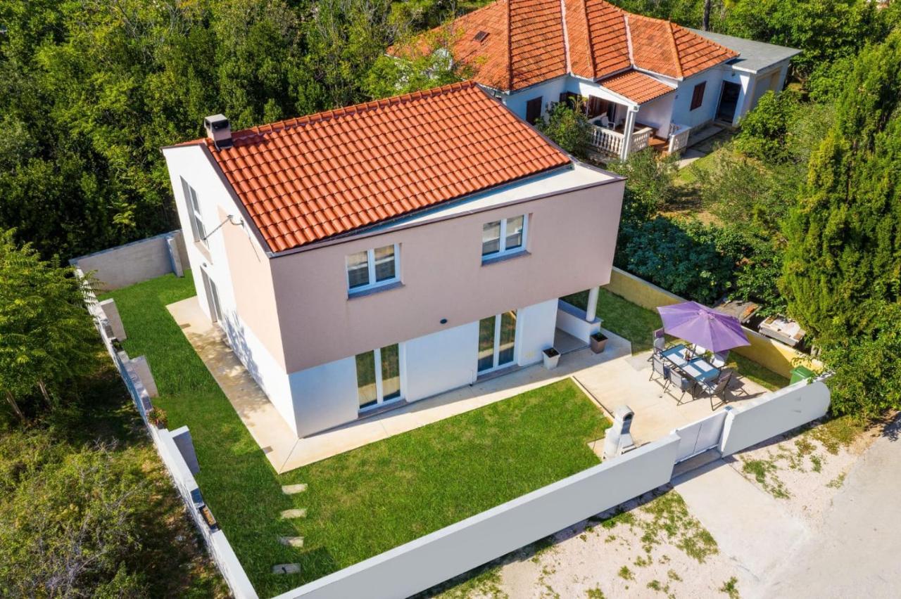 Kuca Za Odmor Natali Villa Nin Luaran gambar